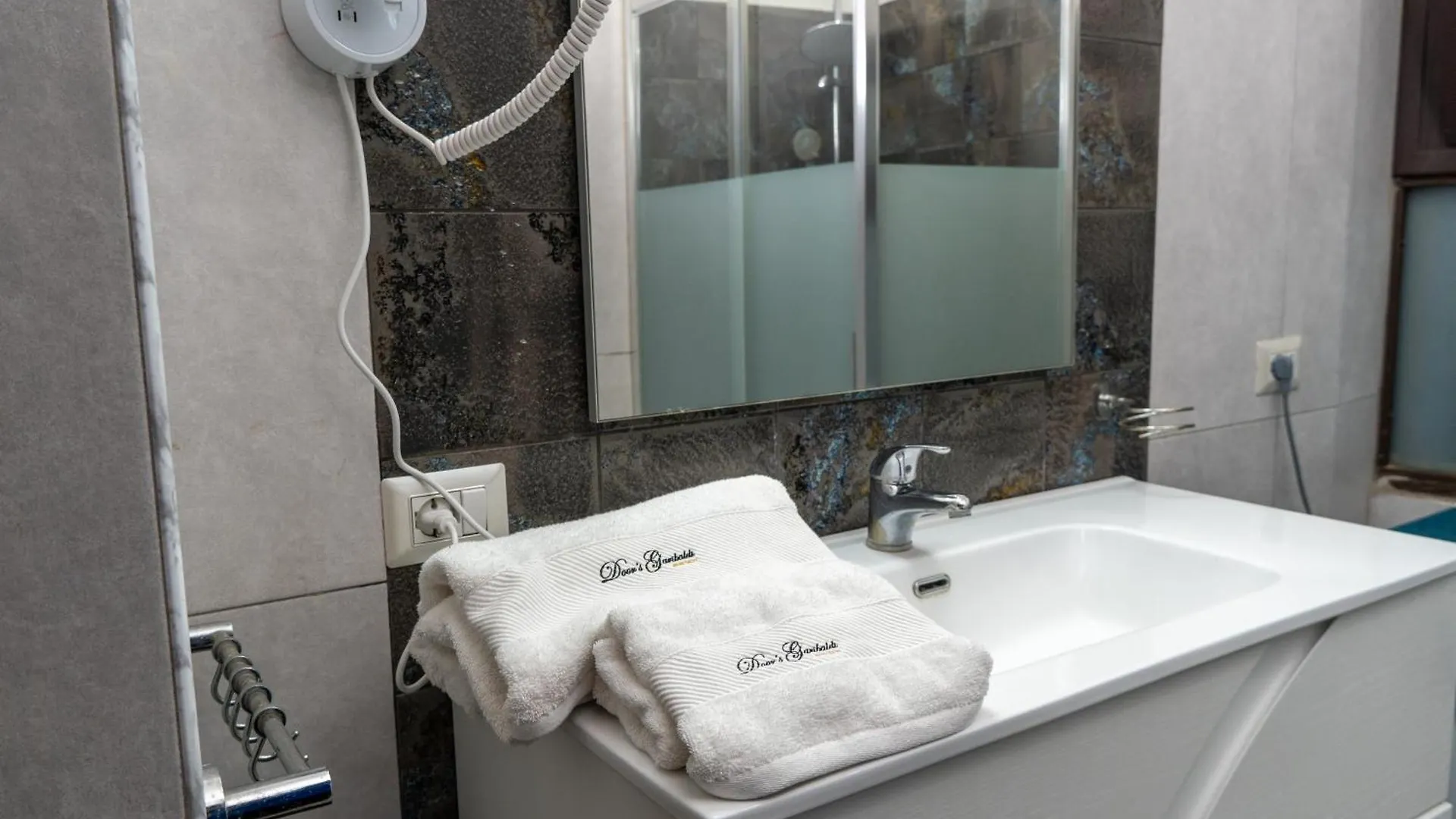 Holiday home Door'S Garibaldi Apartment Catania